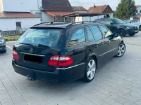 Gebraucht Mercedes E280 Avantgarde 177 PS (130 kW) 2004 Schwarz Kombi