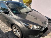 Gebraucht Ford Focus 101 PS (74 kW) 2016 Schwarz Kombi