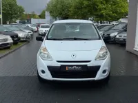 Gebraucht Renault Clio III 75 PS (55 kW) 2011 Weiß Kleinwagen