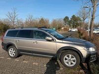 Gebraucht Volvo XC70 181 PS (133 kW) 2015 Gold Kombi