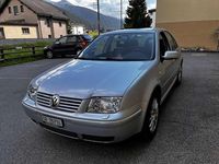 Usata VW Bora 116 CV (85 kW) 2000 Argento Berlina