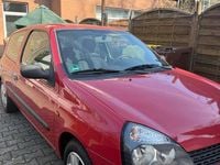 Gebraucht Renault Clio II 75 PS (55 kW) 2002 Rot Kleinwagen