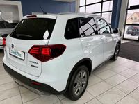 Gebraucht Suzuki Vitara 140 PS (102 kW) 2020 Weiß SUV