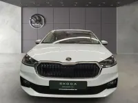 Neu Skoda Fabia Tour 95 PS (69 kW) 2025 Weiß Kleinwagen