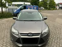 Gebraucht Ford Focus Titanium 150 PS (110 kW) 2011 Braun Kombi