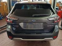 Gebraucht Subaru Outback Platinum 169 PS (124 kW) 2023 Grau Kombi