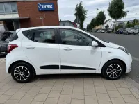 Gebraucht Hyundai i10 Style 67 PS (49 kW) 2015 Weiß Kleinwagen