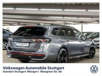 Gebraucht VW Passat R-line 193 PS (141 kW) 2024 Grau Kombi