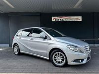 Gebraucht Mercedes B180 109 PS (80 kW) 2012 Silber Van / Kleinbus