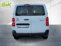 Gebraucht Toyota Proace 120 PS (88 kW) 2020 Schaumweiß Van / Kleinbus