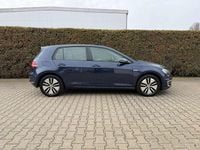 Gebraucht VW e-Golf 85 kW (116 PS) 2016 Night blue metallic Kleinwagen