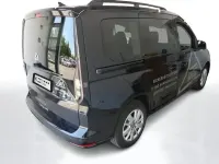 Gebraucht VW Caddy Life 102 PS (75 kW) 2022 Deep black perleffekt Van / Kleinbus