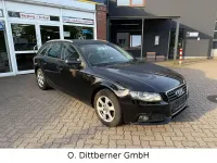 Używany Audi A4 Attraction 143 KM (105 kW) 2011 Czarny Kombi