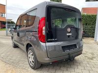 Gebraucht Fiat Doblò 120 PS (88 kW) 2022 Grau Van / Kleinbus
