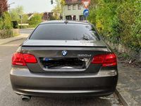 gebraucht BMW 320 320 d Coupe Aut.Bj 11.2010