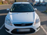 Gebraucht Ford Focus 101 PS (74 kW) 2009 Weiß Kombi
