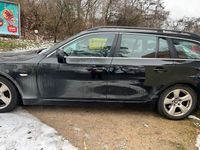 Gebraucht BMW 520 163 PS (119 kW) 2009 Schwarz Kombi