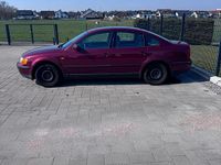 Gebraucht VW Passat 101 PS (74 kW) 1997 Rot Limousine