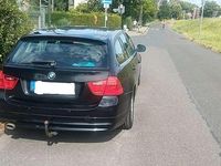 Gebraucht BMW 316 116 PS (85 kW) 2010 Schwarz Kombi