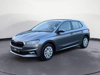 Neu Skoda Fabia Essence 95 PS (69 kW) 2026 Grau Kleinwagen