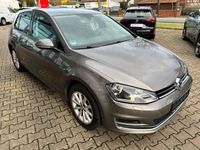 gebraucht VW Golf VII Lim. 1.4 TSI Lounge SHZ PDC GJR ALU GRA