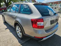 Gebraucht Skoda Octavia Scout 4x4 184 PS (135 kW) 2017 Beige Kombi