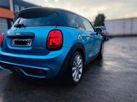 Używany Mini Cooper S 192 KM (141 kW) 2016 Niebieski Hatchback