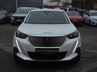 Gebraucht Peugeot e-2008 Allure 100 kW (136 PS) 2022 Weiß SUV