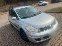 Gebraucht Nissan Tiida 114 PS (83 kW) 2009 Silber Kleinwagen