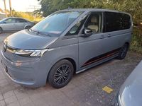 Second-hand VW Multivan 204 CP (150 kW) 2023 Gri Monovolum