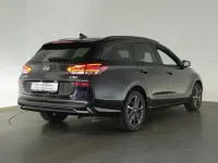 Gebraucht Hyundai i30 Advantage 140 PS (102 kW) 2025 Schwarz Kombi