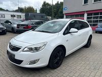 Gebraucht Opel Astra 115 PS (84 kW) 2011 Weiß Kombi