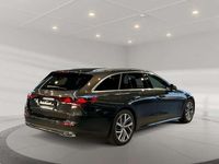 Gebraucht Mercedes E300 Avantgarde 197 PS (144 kW) 2025 Grau Limousine