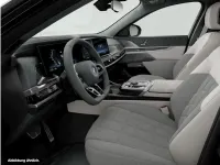 Gebraucht BMW M760e 571 PS (419 kW) 2025 Schwarz Limousine