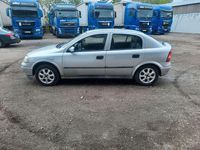 Gebraucht Opel Astra Comfort 101 PS (74 kW) 2001 Silber Limousine