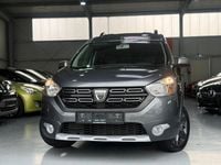 Gebraucht Dacia Dokker Celebration 116 PS (85 kW) 2018 Grau Van / Kleinbus