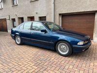 gebraucht BMW 523 i E39 Biarritzblau Metallic Limousine