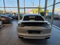 Gebraucht Porsche Panamera 4 E-Hybrid 462 PS (339 kW) 2022 Racetrackgrey/kreide/ Kleinwagen