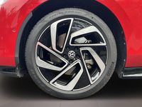 Gebraucht VW ID.7 Pro 210 kW (286 PS) 2024 Kings red metallic (metallic) Kombi