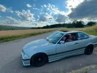 Gebraucht BMW 328 M Sport 193 PS (141 kW) 1997 Silber Coupé