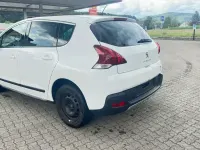 Second-hand Peugeot 3008 Active 165 CP (121 kW) 2015 Alb Break