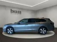 Neu VW Passat 150 PS (110 kW) 2026 Diabasgrau metallic Kombi