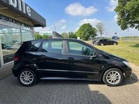 Gebraucht Mercedes B160 95 PS (69 kW) 2011 Kosmosschwarz  metalliclack Van / Kleinbus