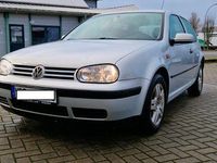 Gebraucht VW Golf IV 75 PS (55 kW) 1998 Silber Kleinwagen