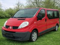 Gebraucht Renault Trafic 90 PS (66 kW) 2010 Rot Van / Kleinbus