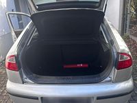 Second-hand Seat Leon 105 CP (77 kW) 2004 Argintiu Hatchback