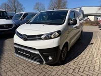 Gebraucht Toyota Proace 122 PS (89 kW) 2019 Weiß Van / Kleinbus