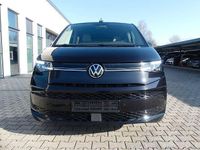 Używany VW T7 Life 150 KM (110 kW) 2025 Czarny Van