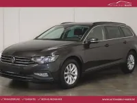 Gebraucht VW Passat Business 150 PS (110 kW) 2024 Mangangrau metallic Kombi