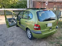 Gebraucht Renault Scénic 107 PS (78 kW) 2000 Grün Van / Kleinbus
